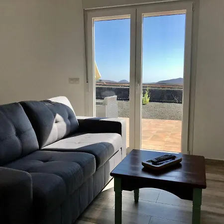 בית נופש Eco Country House טגיסי